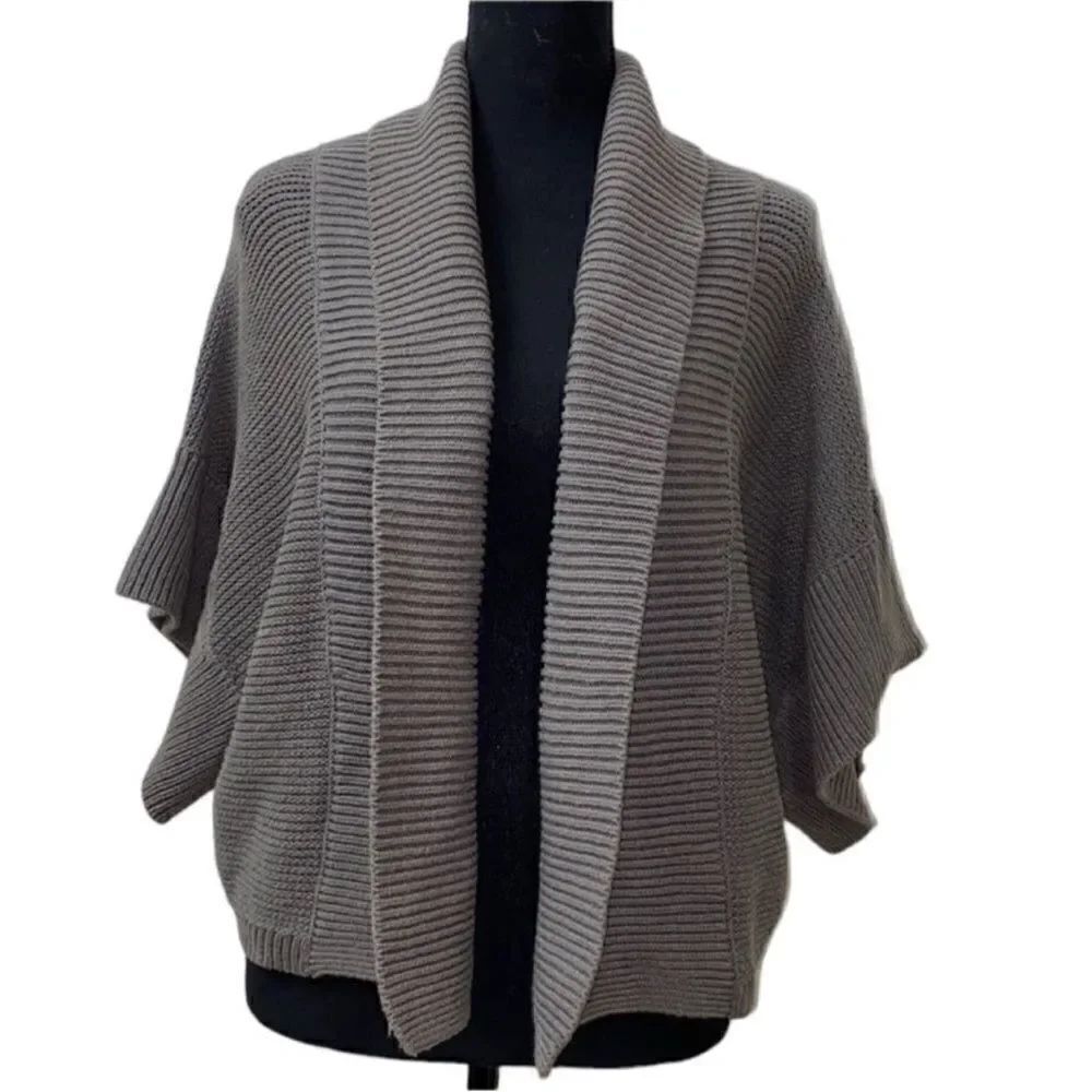 Old Navy Gray Sweater Kimono(Size M/L)